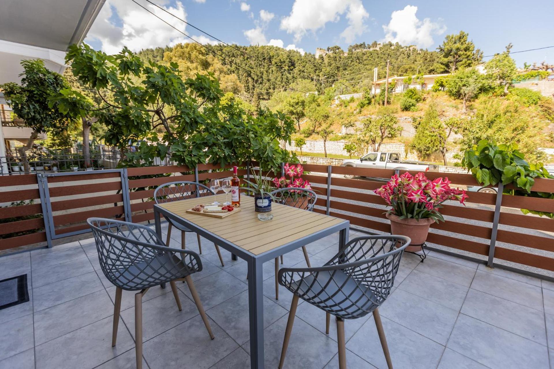 Calma Guest House Nafpaktos Ngoại thất bức ảnh